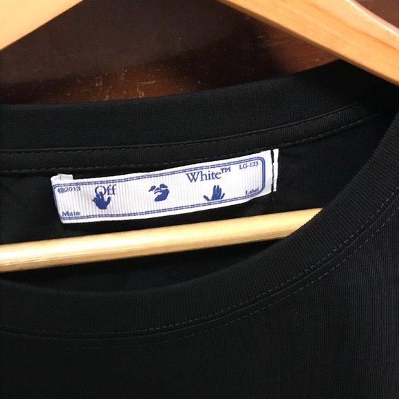 Off-White T-Shirt - Picture 5 of 7